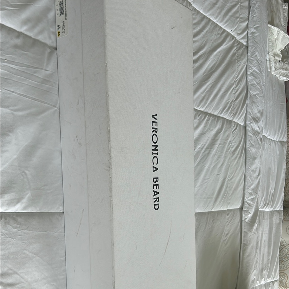 Veronica Beard Sleek White Box n